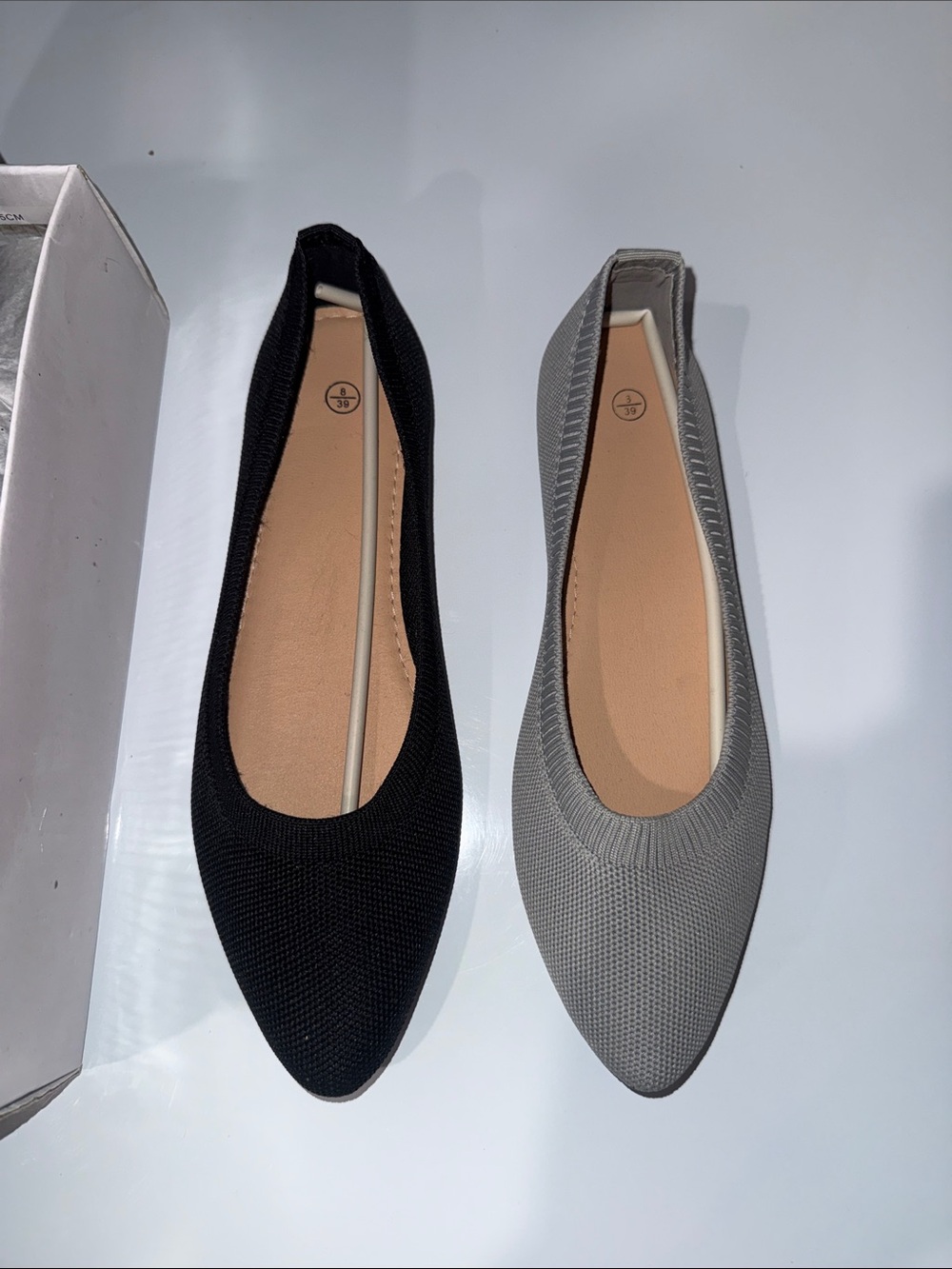 Women’s Pointed Knit Flats - Black & Gray